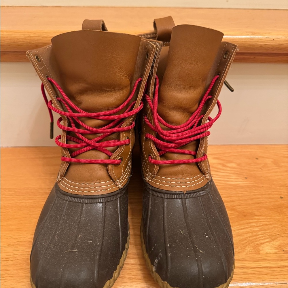 L.L. Bean Duck Boots with Red Laces Women’s 9